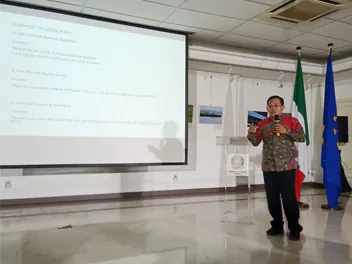 Prof. Soni Sisbudi Harsono