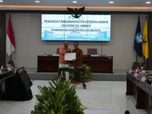 Bupati Situbondo Pulang ke Kampusnya, Teken Nota Kesepahaman dengan Universitas Jember