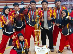 Sabet Juara Umum 3, Tapak Suci UNEJ Ukir Prestasi di 15th Airlangga Championship 2025