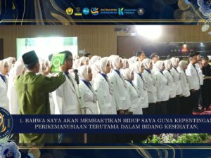 Raih Kelulusan 100%, Fakultas Farmasi UNEJ Kukuhkan 79 Apoteker Baru