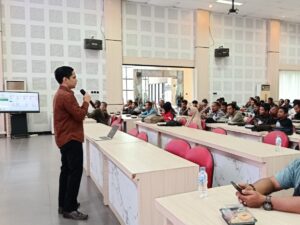 Kolaborasi UNEJ dan Kominfo Jatim Hadirkan Pelatihan “AI untuk Petani” Menuju Pertanian Presisi