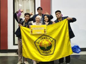 Mahasiswi Hukum UNEJ Tembus 32 Besar Nasional dan Raih Best Speaker Kategori Pratama di KDMI 2025