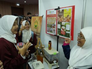 Showcase dan Kolokium UNEJ 2025 Tampilkan Inovasi Prodi, Booth Interaktif, dan Antusiasme Ratusan Siswa
