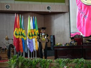 Rektor Harapkan Lulusan UNEJ Tetap Jadi Mahasiswa Seumur Hidup